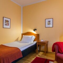 Отель Teaterhotellet Швеция, Мальме - 1 отзыв об отеле, цены и фото номеров - забронировать отель Teaterhotellet онлайн комната для гостей фото 3