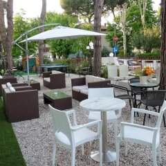 Hotel Pierre Riccione бассейн