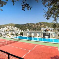 Отель The Marmara Bodrum - Adult Only спортивное сооружение