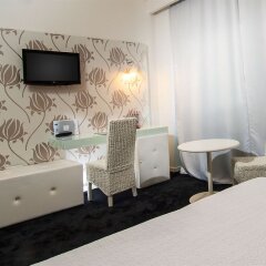 Hotel Mediterraneo Риччоне удобства в номере