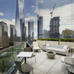 Отель Courtyard New York Downtown Manhattan/World Trade Center балкон