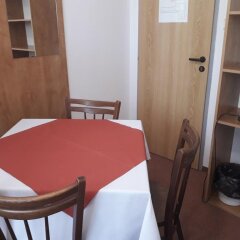 Отель Hostel Sokol Troja Чехия, Прага - отзывы, цены и фото номеров - забронировать отель Hostel Sokol Troja онлайн в номере фото 2