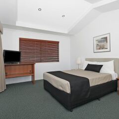 Comfort Inn & Suites Northgate Airport in Brisbane, Australia from 136$, photos, reviews - zenhotels.com guestroom photo 5