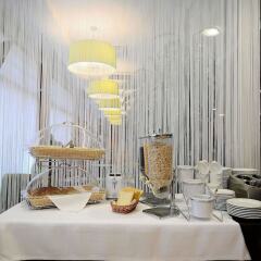 Отель Oliwski Hotel Польша, Гданьск - отзывы, цены и фото номеров - забронировать отель Oliwski Hotel онлайн питание фото 2