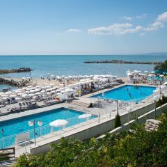Отель White Lagoon - All Inclusive Болгария, Балчик - отзывы, цены и фото номеров - забронировать отель White Lagoon - All Inclusive онлайн бассейн фото 3