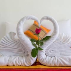 Golden House Hotel Patong Beach в номере