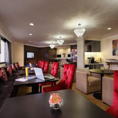 Village Hotel Bugis интерьер отеля