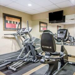 Отель Comfort Inn Louisville фитнесс-зал фото 2