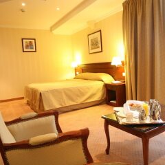 Ramada Hotel & Suites Bucharest North в номере фото 2
