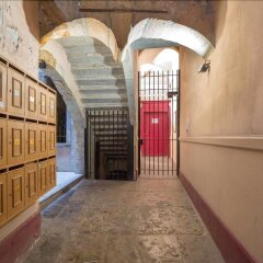 Отель Host Inn Lyon Франция, Лион - отзывы, цены и фото номеров - забронировать отель Host Inn Lyon онлайн интерьер отеля