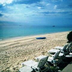 Отель Honeymoon Private Island пляж