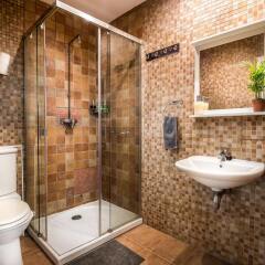 Отель Off Beat Guesthouse Испания, Сан-Себастьян - отзывы, цены и фото номеров - забронировать отель Off Beat Guesthouse онлайн ванная фото 2