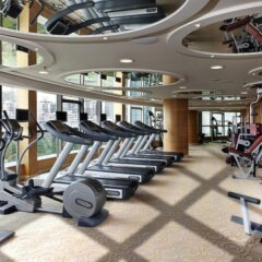 Отель Four Points by Sheraton Shenzhen Китай, Шэньчжэнь - отзывы, цены и фото номеров - забронировать отель Four Points by Sheraton Shenzhen онлайн фитнесс-зал фото 3