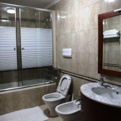 Dinasty Hotel in Tirana, Albania from 104$, photos, reviews - zenhotels.com bathroom