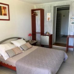 Les Baobabs in Mamoudzou, France from 140$, photos, reviews - zenhotels.com guestroom