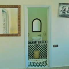 Отель Riad Koutobia Royal Марокко, Марракеш - отзывы, цены и фото номеров - забронировать отель Riad Koutobia Royal онлайн ванная фото 2