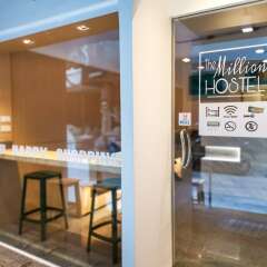The Million Hostel 19 Бангкок гостиничный бар