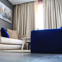 Отель RENT-INN Suites Hôtel Марокко, Рабат - отзывы, цены и фото номеров - забронировать отель RENT-INN Suites Hôtel онлайн комната для гостей