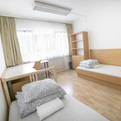 Alibi Hostel Вена комната для гостей