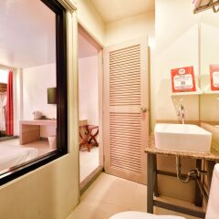 Отель Nida Rooms Patong Beach Bungalow ванная