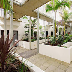 Апартаменты The Miro Apartments