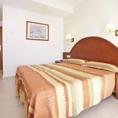 Universal Hotel Aquamarin комната для гостей фото 3