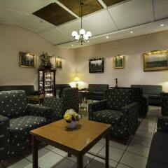Отель Corvin Hotel Budapest - Sissi wing Венгрия, Будапешт - 2 отзыва об отеле, цены и фото номеров - забронировать отель Corvin Hotel Budapest - Sissi wing онлайн интерьер отеля фото 3