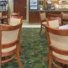 Отель Holiday Inn Express & Suites Gahanna/Columbus Airport E США, Гаханна - отзывы, цены и фото номеров - забронировать отель Holiday Inn Express & Suites Gahanna/Columbus Airport E онлайн гостиничный бар