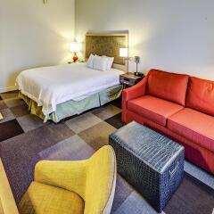 Отель Hampton Inn Columbus I-70E/Hamilton Road комната для гостей фото 3