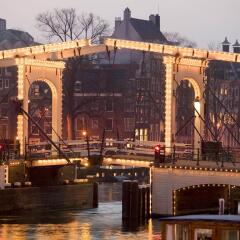 Отель Mercure Centre Canal District Амстердам