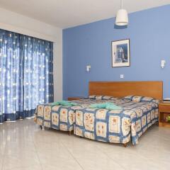 Narcissos Hotel Apartments Протарас комната для гостей