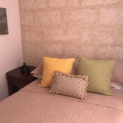 Stones Throw From The Beach in Holetown, Barbados from 185$, photos, reviews - zenhotels.com guestroom photo 2