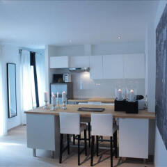 Апартаменты Clarisses 4 - 1 BR Apartment 1st Floor - ZEA 39142 Льеж в номере