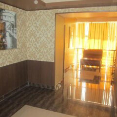 2x2 Cinema-Bar Hotel & Tours интерьер отеля