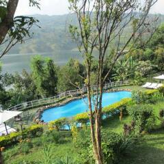 Отель The Begnas Lake Resort & Villas Непал, Лехнат - отзывы, цены и фото номеров - забронировать отель The Begnas Lake Resort & Villas онлайн бассейн