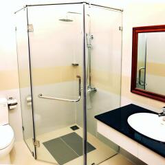 Отель HaiDuong Intourco Resort ванная
