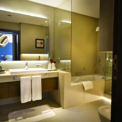 Отель 72 Hotel ОАЭ, Шарджа - 1 отзыв об отеле, цены и фото номеров - забронировать отель 72 Hotel онлайн ванная