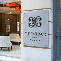 Excelsior Hotel с домашними животными