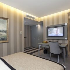 Ramada Hotel & Suites Istanbul Sisli удобства в номере