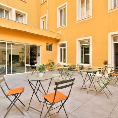 Отель Kyriad Centre Gare Ницца фото 5