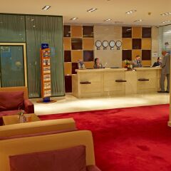 Отель Golden Tulip Sharjah ОАЭ, Шарджа - 1 отзыв об отеле, цены и фото номеров - забронировать отель Golden Tulip Sharjah онлайн интерьер отеля