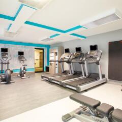 Отель Crowne Plaza Cleveland South-Independence фитнесс-зал фото 3