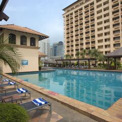 Orchard Rendezvous Hotel by Far East Hospitality Сингапур бассейн фото 3