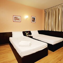 Отель Baan Namtarn Guest House Бангкок комната для гостей фото 2