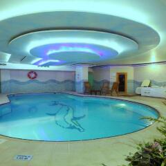 Bilek Istanbul Hotel бассейн