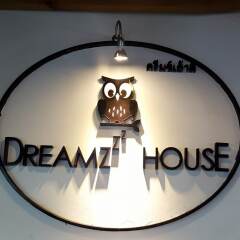 Отель Dreamz House Boutique интерьер отеля