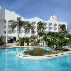 Отель Starts Guam Golf Resort бассейн