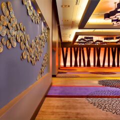 Отель DoubleTree by Hilton Montreal Канада, Монреаль - отзывы, цены и фото номеров - забронировать отель DoubleTree by Hilton Montreal онлайн фитнесс-зал