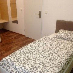 Dan In'n Out in Vienna, Austria from 86$, photos, reviews - zenhotels.com guestroom photo 4