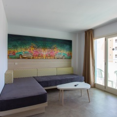 Апартаменты BH Mallorca Apartments - Adults Only комната для гостей фото 2